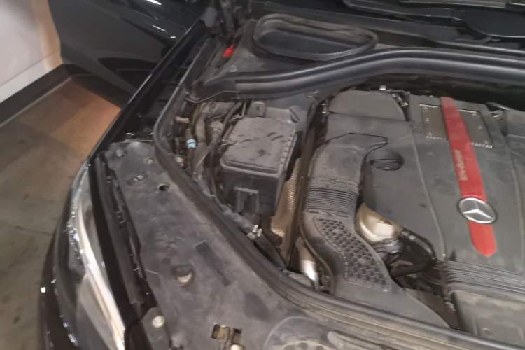 Used Mercedes-Benz GLE 2016 GLE 450 AMG 4MATIC Engine Bay Right