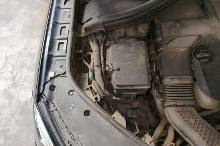 Used Mercedes-Benz GLE 2016 GLE 400 4MATIC Engine Bay Right