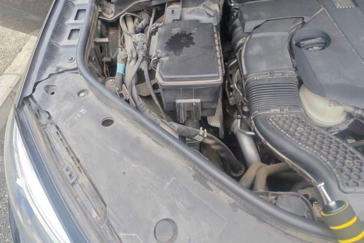 Used Mercedes-Benz GLE 2016 GLE 320 4MATIC Dynamic Edition Engine Bay Right