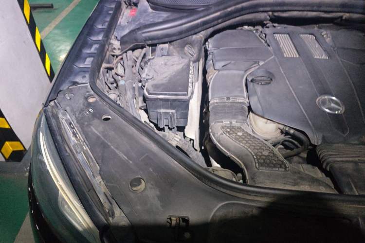 Used Mercedes-Benz GLE 2016 GLE 400 4MATIC Engine Bay Right