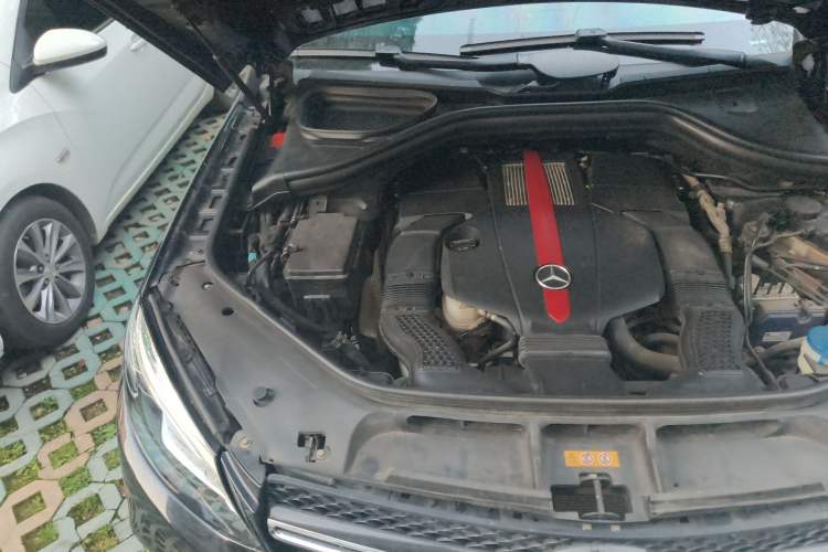 Used Mercedes-Benz GLE 2016 GLE 450 AMG 4MATIC Engine Bay Right