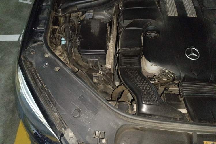 Used Mercedes-Benz GLE 2016 GLE 400 4MATIC Engine Bay Right