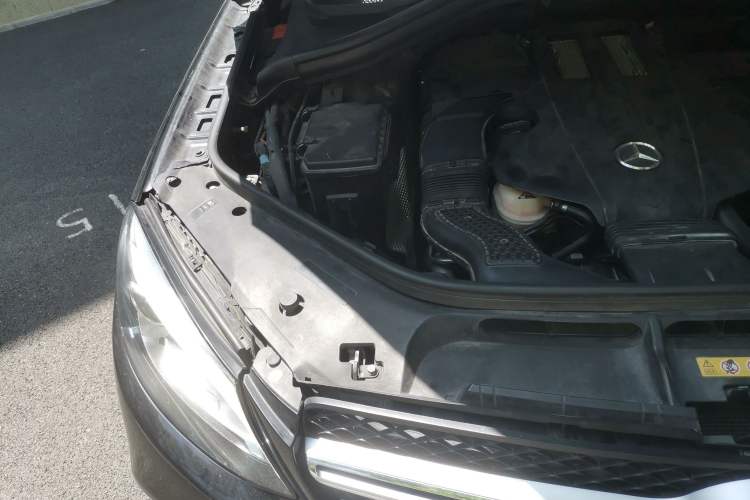 Used Mercedes-Benz GLE 2016 GLE 320 4MATIC Dynamic Edition Engine Bay Right
