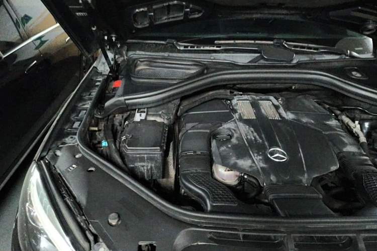 Used Mercedes-Benz GLE 2016 GLE 320 4MATIC Dynamic Edition Engine Bay Right