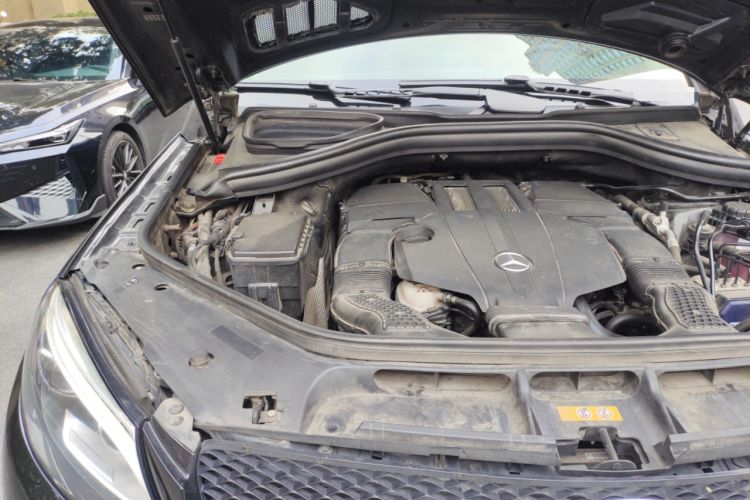 Used Mercedes-Benz GLE 2016 GLE 400 4MATIC Engine Bay Right