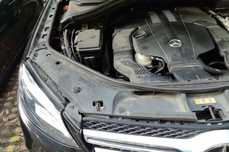 Used Mercedes-Benz GLE 2016 GLE 400 4MATIC Engine Bay Right