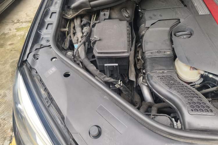 Used Mercedes-Benz GLE 2016 GLE 450 AMG 4MATIC Engine Bay Right