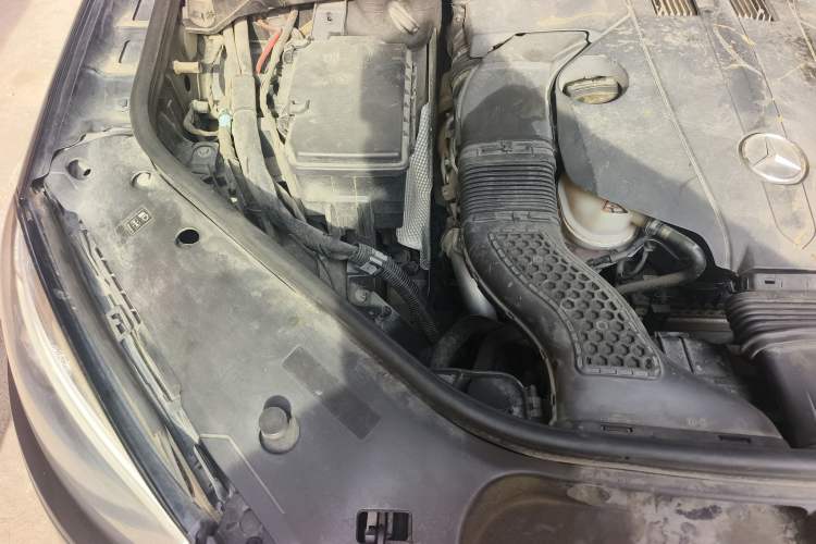 Used Mercedes-Benz GLE 2016 GLE 320 4MATIC Dynamic Edition Engine Bay Right
