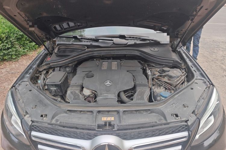 Used Mercedes-Benz GLE 2016 GLE 400 4MATIC Engine Bay