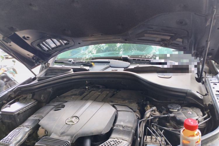 Used Mercedes-Benz GLE 2016 GLE 400 4MATIC Engine Bay