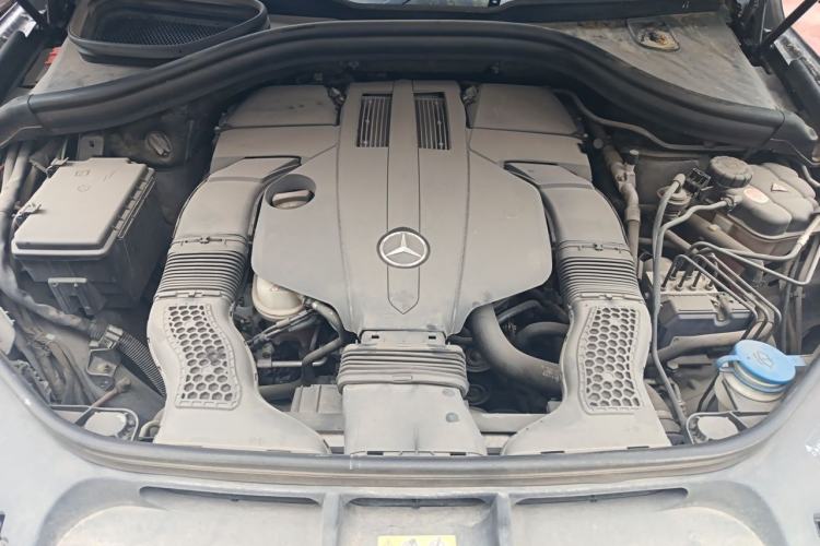 Used Mercedes-Benz GLE 2016 GLE 400 4MATIC Engine Bay