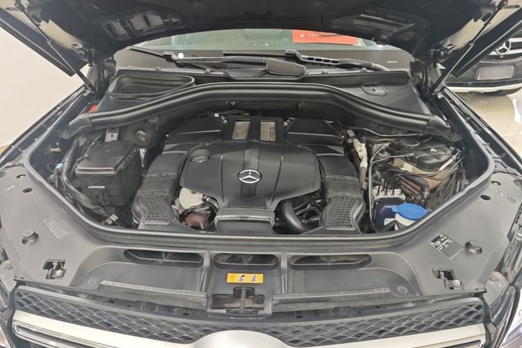 Used Mercedes-Benz GLE 2016 GLE 320 4MATIC Dynamic Edition Engine Bay