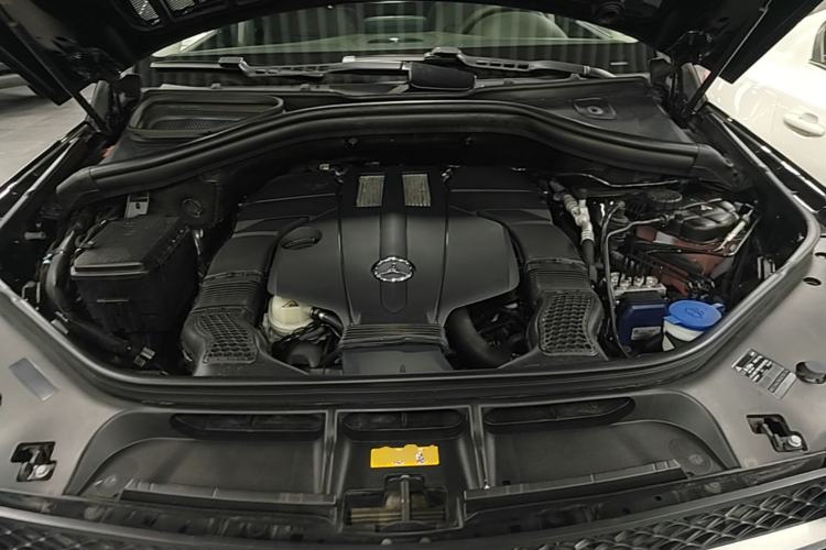 Used Mercedes-Benz GLE 2016 GLE 320 4MATIC Dynamic Edition Engine Bay