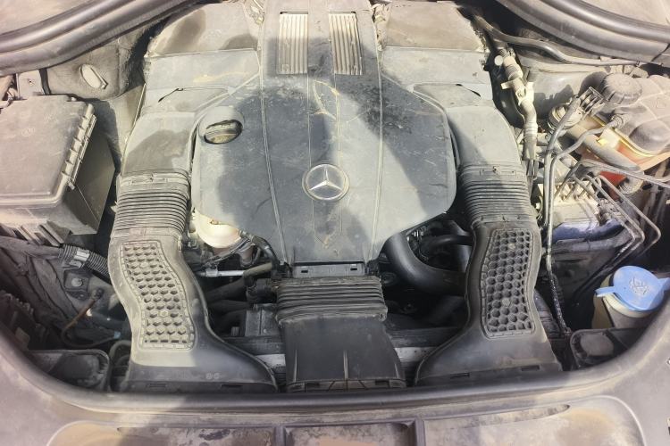 Used Mercedes-Benz GLE 2016 GLE 320 4MATIC Dynamic Edition Engine Bay