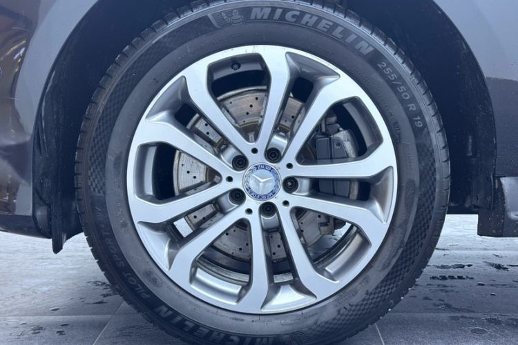 Used Mercedes-Benz GLE 2016 GLE 320 4MATIC Dynamic Edition Exterior 8
