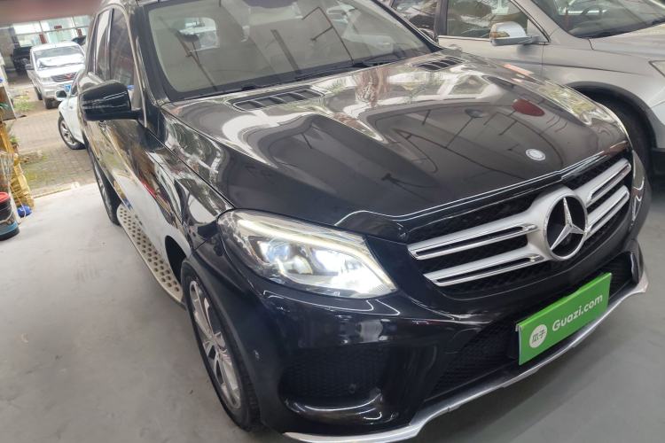 Used Mercedes-Benz GLE 2016 GLE 320 4MATIC Dynamic Edition Front Right 45 Deg