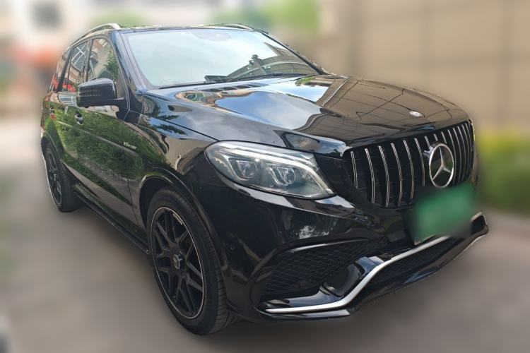Used Mercedes-Benz GLE 2016 GLE 450 AMG 4MATIC Front Right 45 Deg