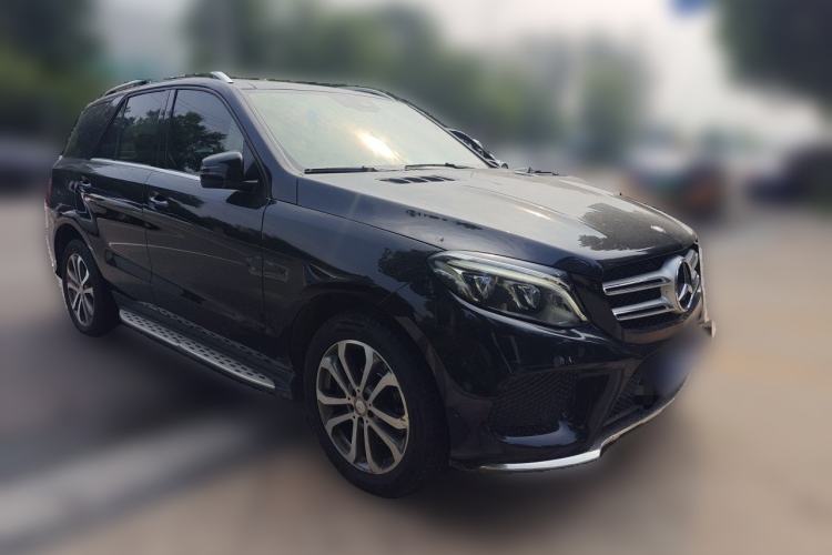 Used Mercedes-Benz GLE 2016 GLE 320 4MATIC Dynamic Edition Front Right 45 Deg