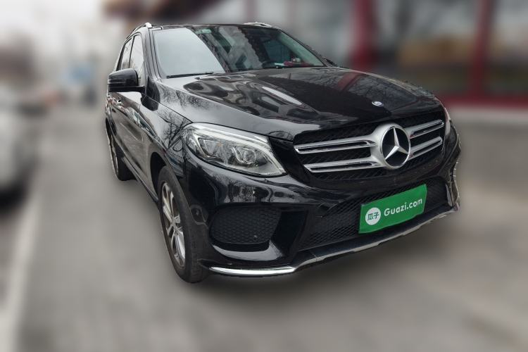 Used Mercedes-Benz GLE 2016 GLE 320 4MATIC Dynamic Edition Front Right 45 Deg