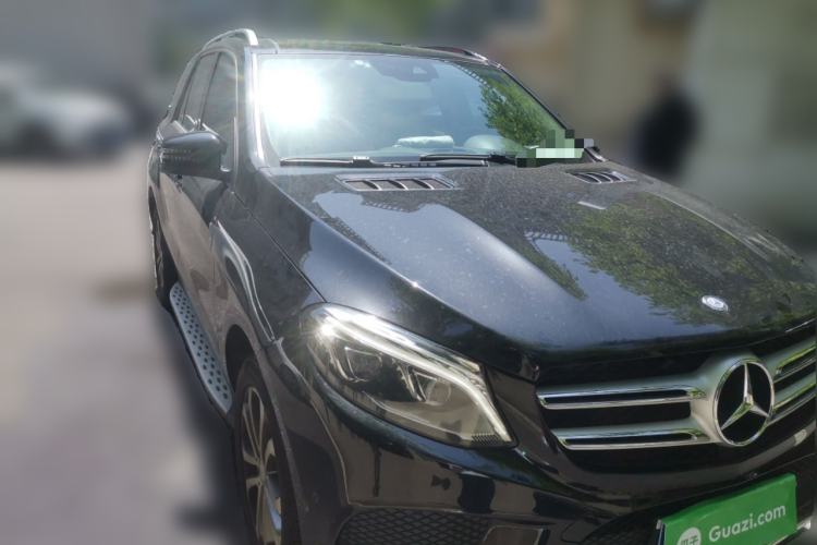 Used Mercedes-Benz GLE 2016 GLE 320 4MATIC Dynamic Edition Front Right 45 Deg