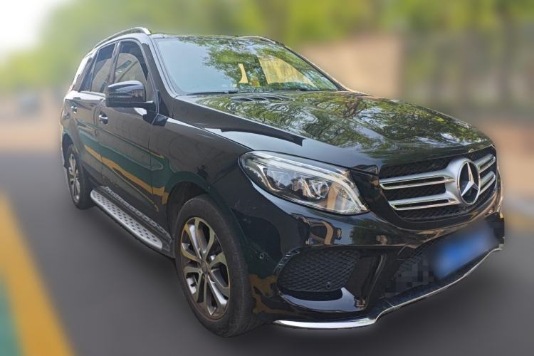 Used Mercedes-Benz GLE 2016 GLE 320 4MATIC Dynamic Edition Front Right 45 Deg