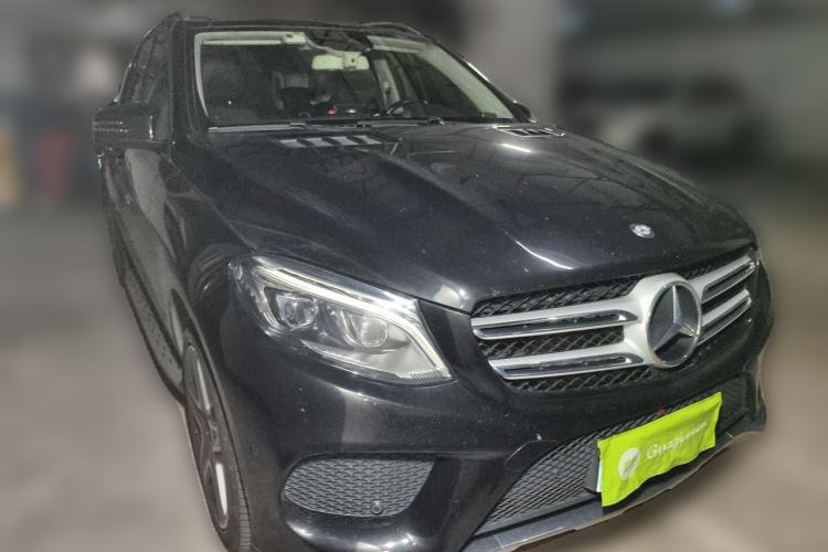 Used Mercedes-Benz GLE 2016 GLE 400 4MATIC Front Right 45 Deg
