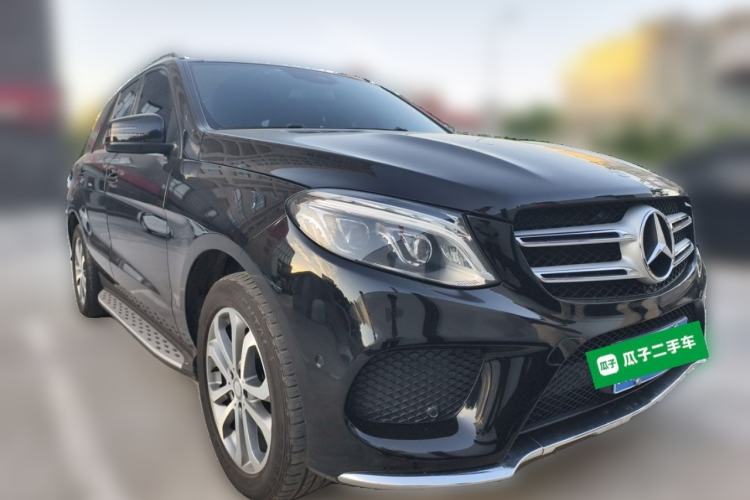 Used Mercedes-Benz GLE 2016 GLE 320 4MATIC Dynamic Edition Front Right 45 Deg