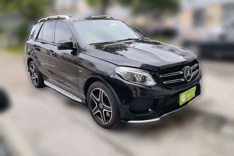 Used Mercedes-Benz GLE 2016 GLE 450 AMG 4MATIC Front Right 45 Deg