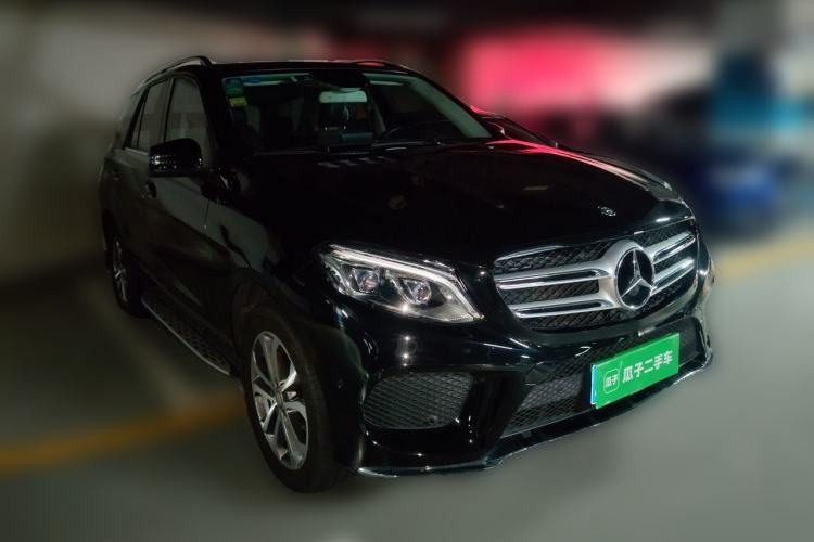 Used Mercedes-Benz GLE 2016 GLE 320 4MATIC Dynamic Edition Front Right 45 Deg