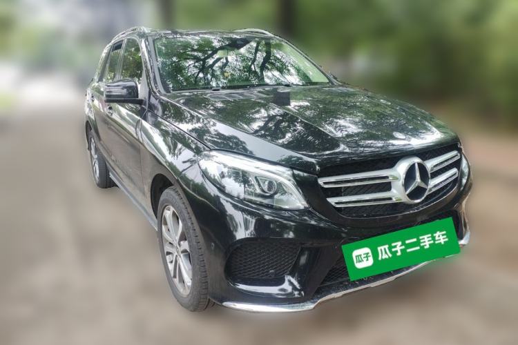 Used Mercedes-Benz GLE 2016 GLE 320 4MATIC Dynamic Edition Front Right 45 Deg