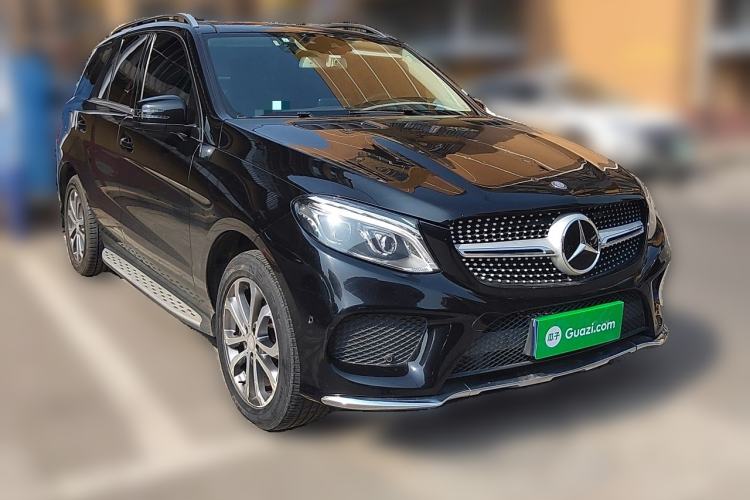 Used Mercedes-Benz GLE 2016 GLE 320 4MATIC Dynamic Edition Front Right 45 Deg