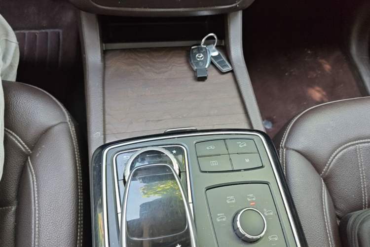 Used Mercedes-Benz GLE 2016 GLE 400 4MATIC Gear Lever