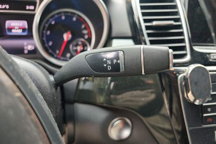 Used Mercedes-Benz GLE  Gear Lever
