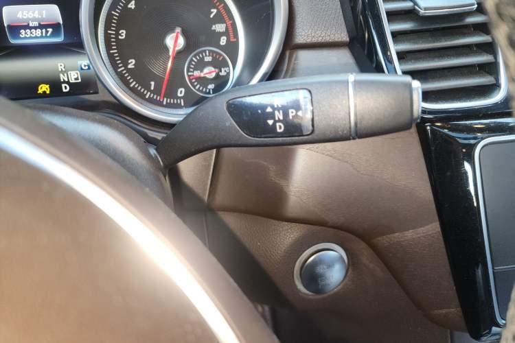 Used Mercedes-Benz GLE 2016 GLE 320 4MATIC Dynamic Edition Gear Lever