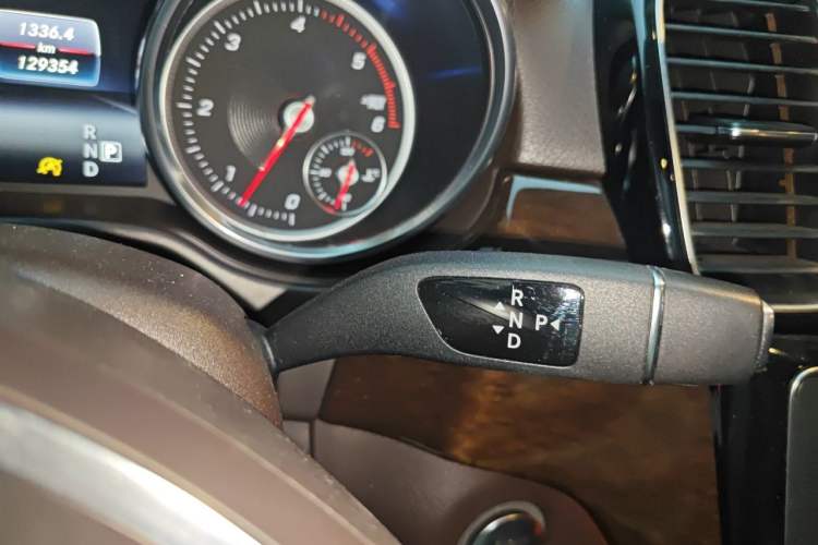 Used Mercedes-Benz GLE 2016 GLE 350 d 4MATIC Gear Lever