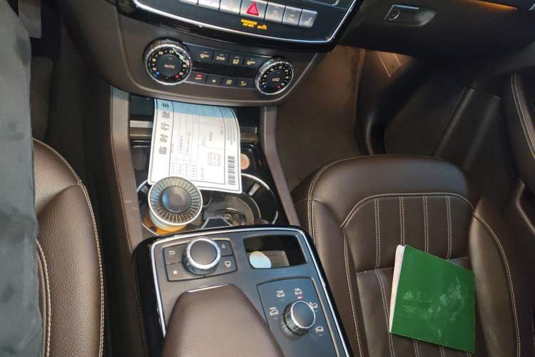 Used Mercedes-Benz GLE 2016 GLE 320 4MATIC Dynamic Edition Gear Lever