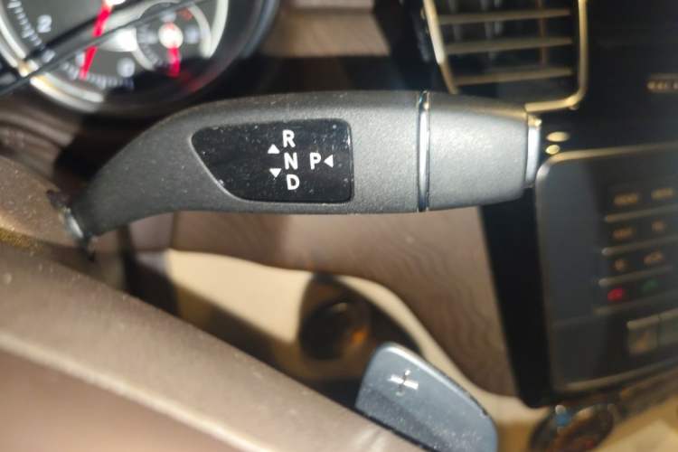 Used Mercedes-Benz GLE 2016 GLE 400 4MATIC Gear Lever
