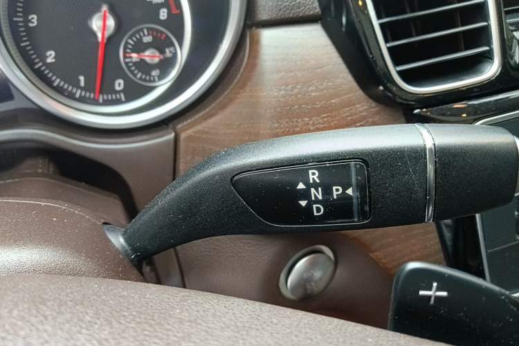 Used Mercedes-Benz GLE 2016 GLE 400 4MATIC Gear Lever