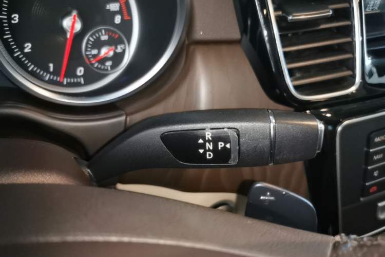 Used Mercedes-Benz GLE 2016 GLE 400 4MATIC Gear Lever