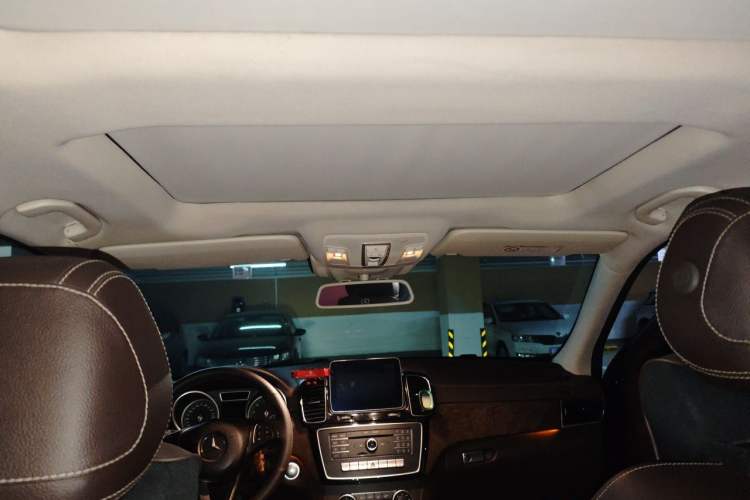 Used Mercedes-Benz GLE 2016 GLE 400 4MATIC Headliner
