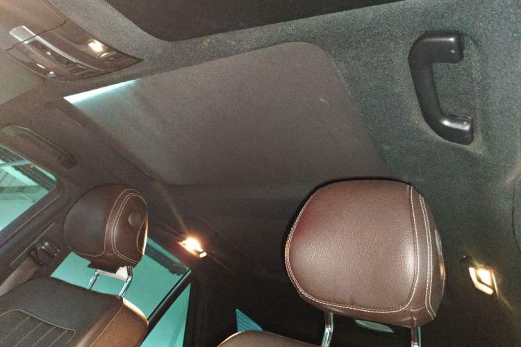 Used Mercedes-Benz GLE 2016 GLE 320 4MATIC Luxury Model Headliner