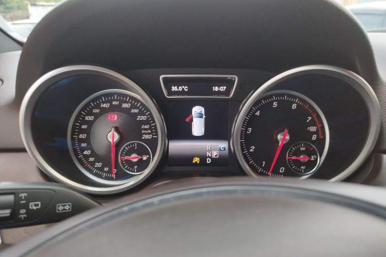 Used Mercedes-Benz GLE 2016 GLE 320 4MATIC Dynamic Edition Instrument Cluster