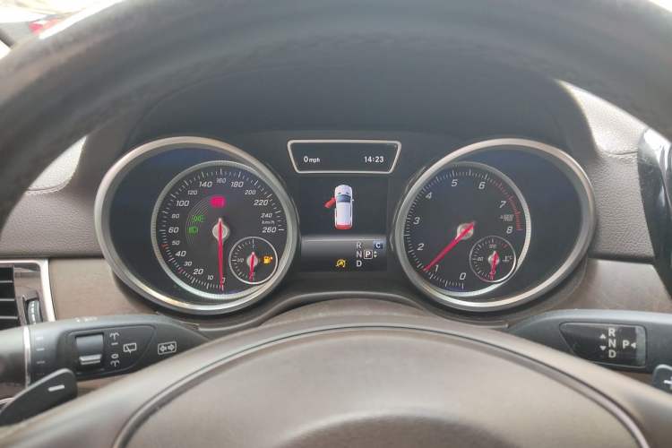 Used Mercedes-Benz GLE 2016 GLE 400 4MATIC Instrument Cluster
