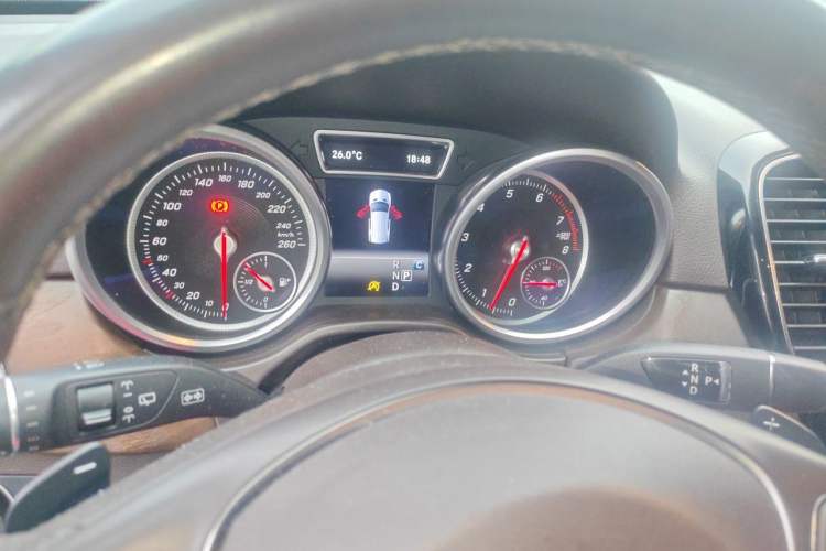 Used Mercedes-Benz GLE 2016 GLE 320 4MATIC Dynamic Edition Instrument Cluster