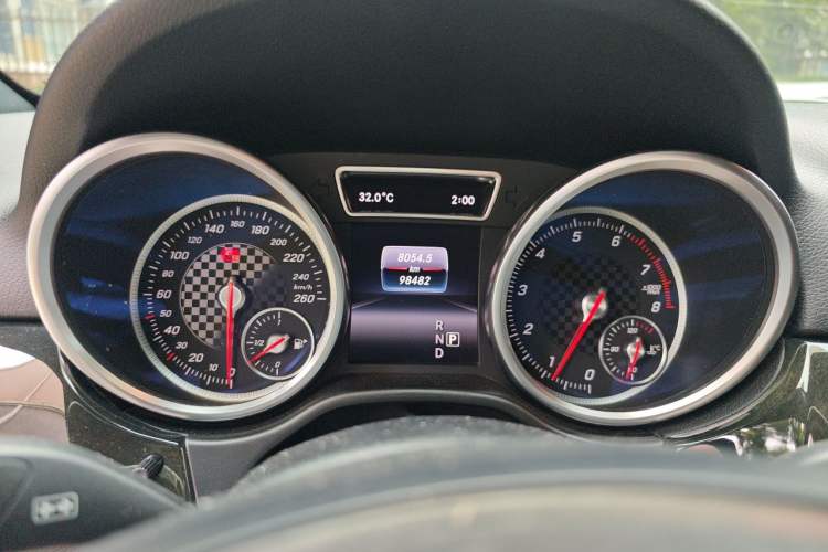 Used Mercedes-Benz GLE  Instrument Cluster