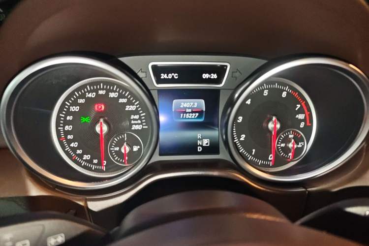 Used Mercedes-Benz GLE 2016 GLE 320 4MATIC Luxury Model Instrument Cluster