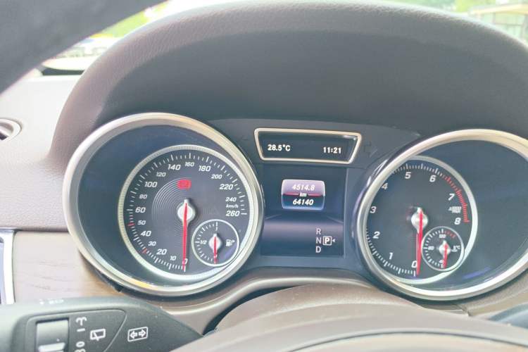 Used Mercedes-Benz GLE 2016 GLE 320 4MATIC Dynamic Edition Instrument Cluster