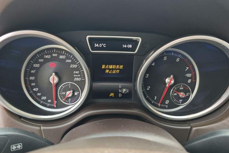Used Mercedes-Benz GLE 2016 GLE 320 4MATIC Luxury Model Instrument Cluster