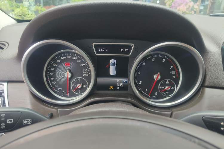 Used Mercedes-Benz GLE 2016 GLE 320 4MATIC Dynamic Edition Instrument Cluster