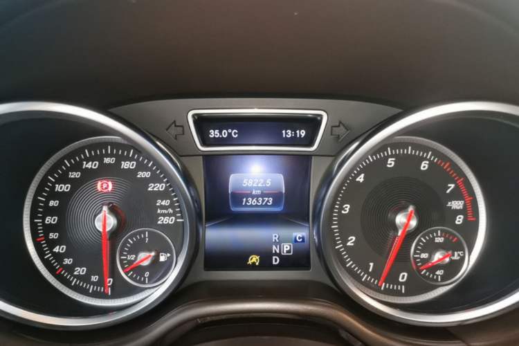 Used Mercedes-Benz GLE 2016 GLE 400 4MATIC Instrument Cluster